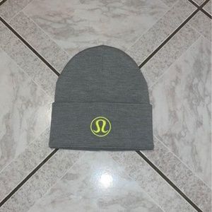 lululrmon beanie